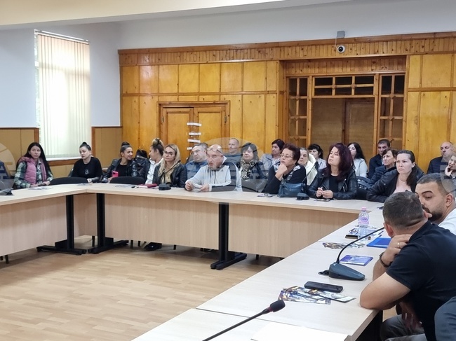 Гражданите в Сунгурларе бяха информирани за плащанията и цените в евро