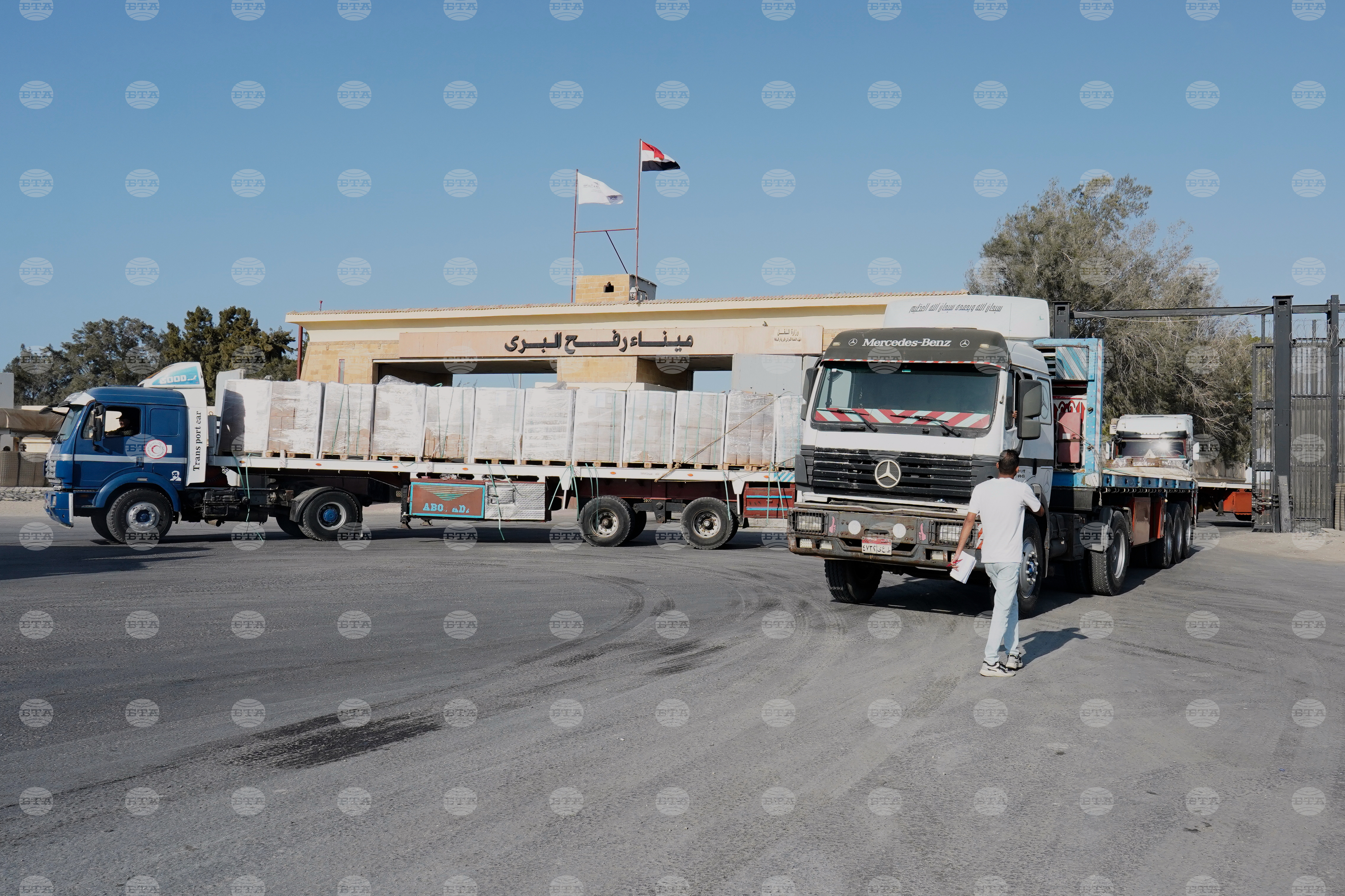 Израел обяви границата с Египет за "закрита военна зона", за да се справи с контрабандата на оръжия с дронове