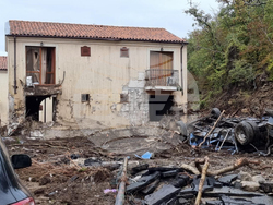 Ваканционно селище „Елените“ - обстановка