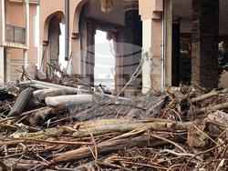 Ваканционно селище „Елените“ - обстановка