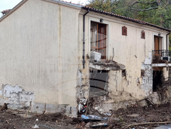 Ваканционно селище „Елените“ - обстановка