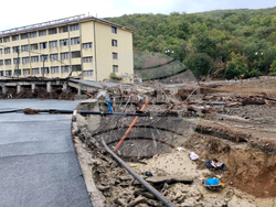 Ваканционно селище „Елените“ - обстановка