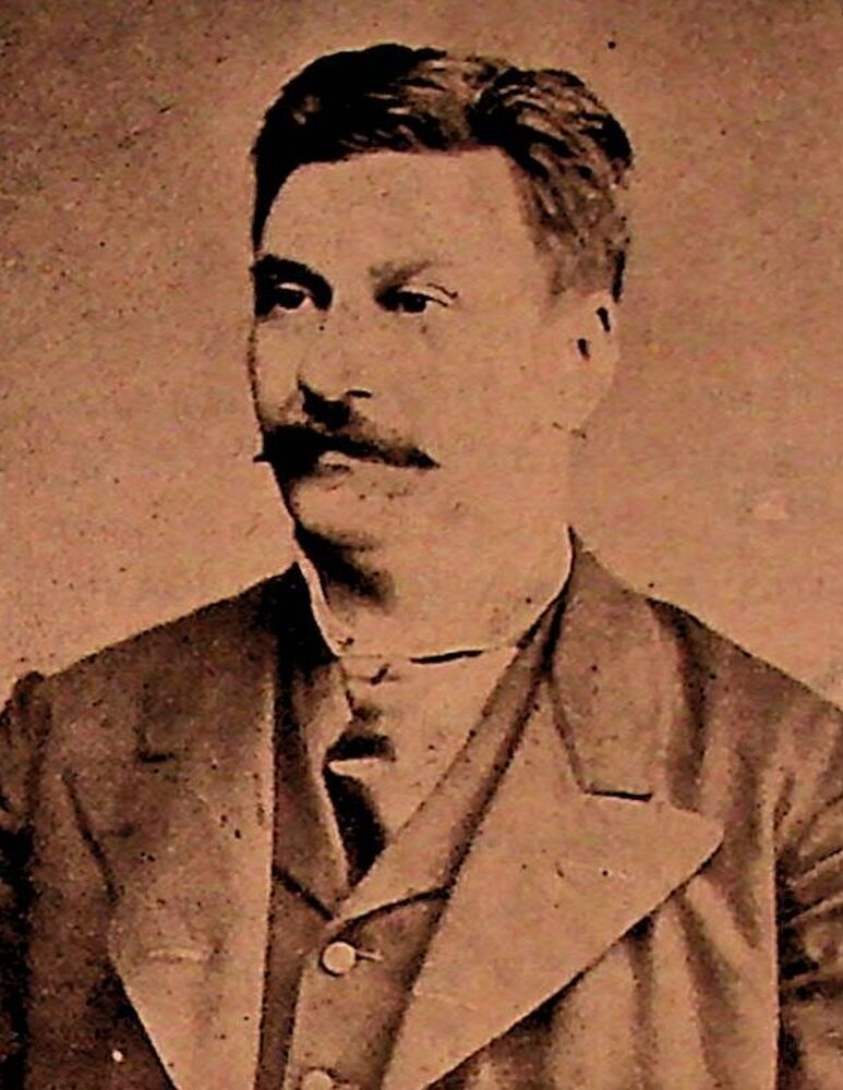 Преди 185 години е роден търговецът Димитър Дойчинов, известен като виден дарител на Ловеч, съобщи Светлана Петрова от Регионалната библиотека