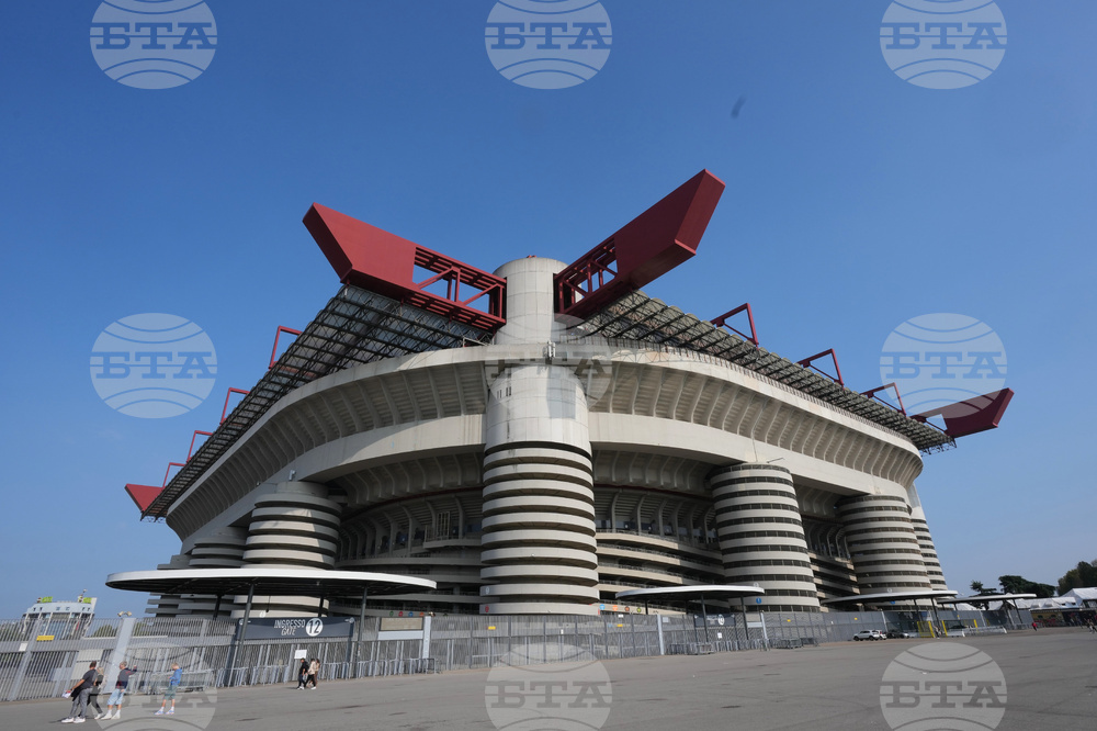 Организаторите на церемонията по откриването на Зимните олимпийски игри предлагат два билета на цената на един