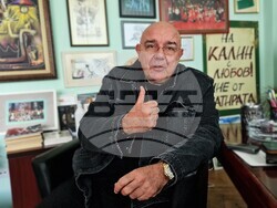 Авторът Богдана Костуркова и режисьорът Калин Сърменов представят „Политическо сатирично кабаре – 2025. В името на народа!“, снимка – Даниел Димитров/БТА