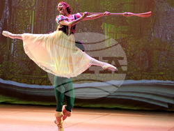 Варна - Държавна опера - „Снежанка и седемте джуджета“ - спектакъл