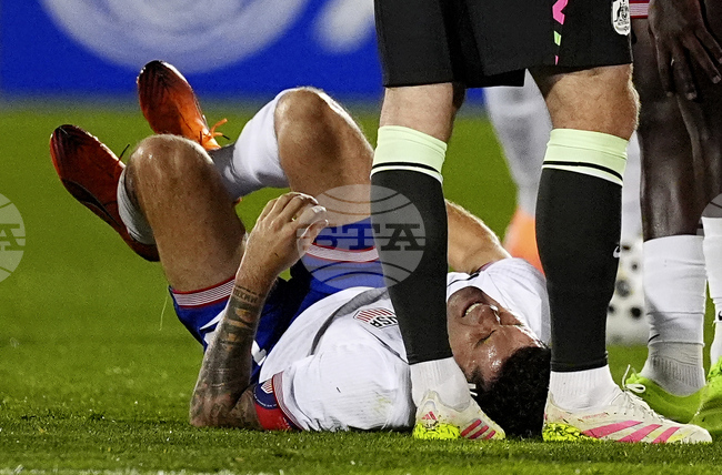 Халфът на Милан Пулишич ще бъде извън терените около месец заради контузия 