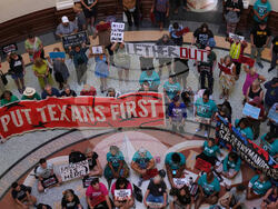 Gerrymandering or Dummymandering