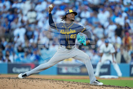 NLCS Brewers Dodgers Baseball
