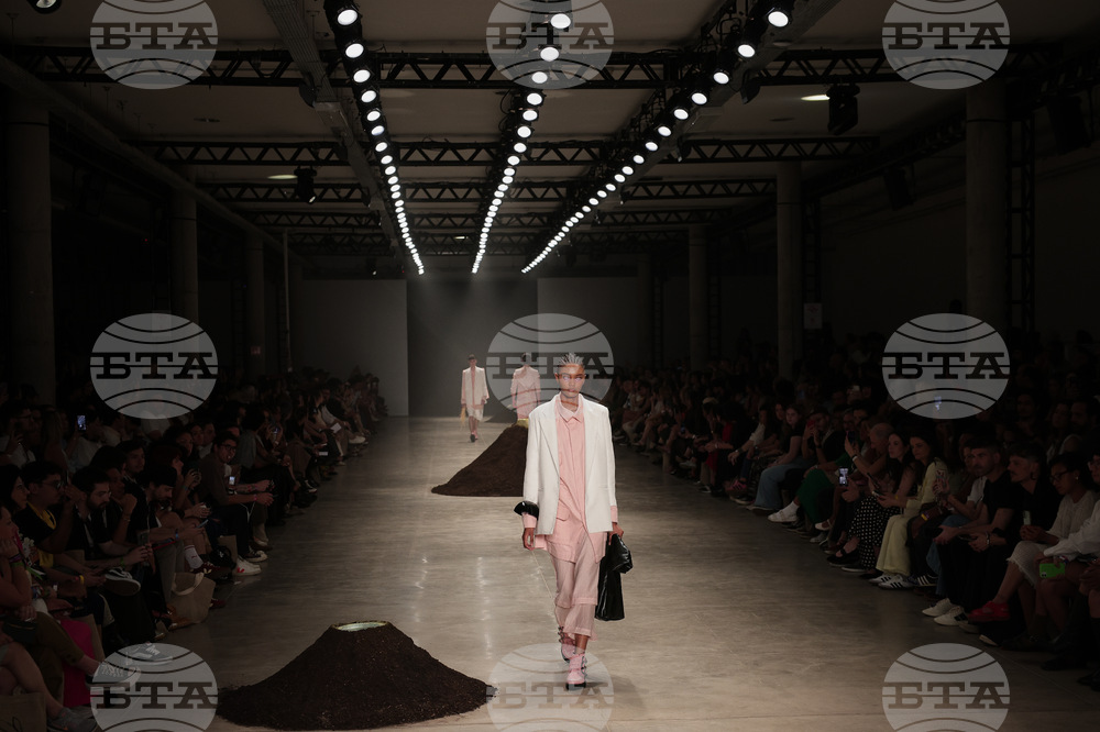 Brazil Fashion Leandro Castro