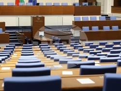 Народно събрание - липса на кворум