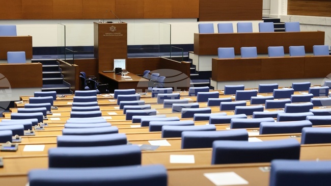 Блиц контрол и редовен парламентарен контрол са в днешната програма на депутатите