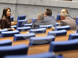 Народно събрание - липса на кворум