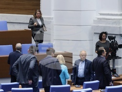 Народно събрание - липса на кворум