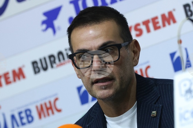 Всички победители в анкетата за треньор на годината в България