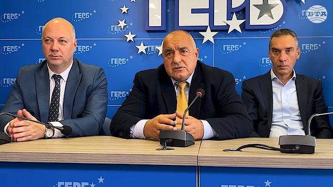 Не му е времето да се правят промени в правителството, но в парламента може, в понеделник ще има среща с ИТН и БСП, каза Бойко Борисов