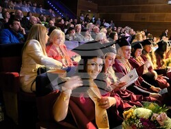 Сливен - „Избирам да работя в България“ - абсолвенти