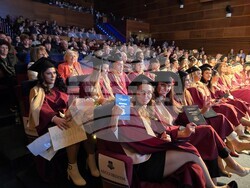 Сливен - „Избирам да работя в България“ - абсолвенти