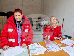 Ямбол - БЧК - помощи - раздаване