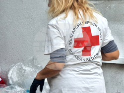 Ямбол - БЧК - помощи - раздаване