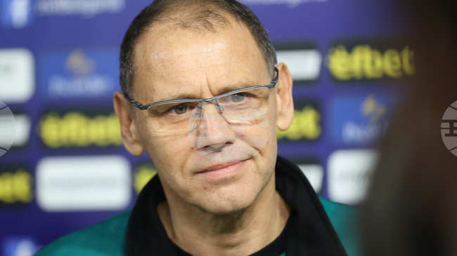 "Искам да видя амбициран отбор в плейофите срещу ЦСКА", каза старши треньорът на волейболния Берое Мирослав Живков