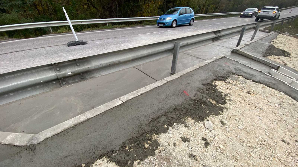 АПИ: Утре сутрин се възстановява движението по път I-5 Русе - Бяла в близост до село Обретеник