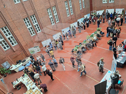 Катедрата "Биохимия" в Софийския университет "Св. Климент Охридски" отбеляза 60-годишнината си с младежка научна конференция. Снимка: СУ