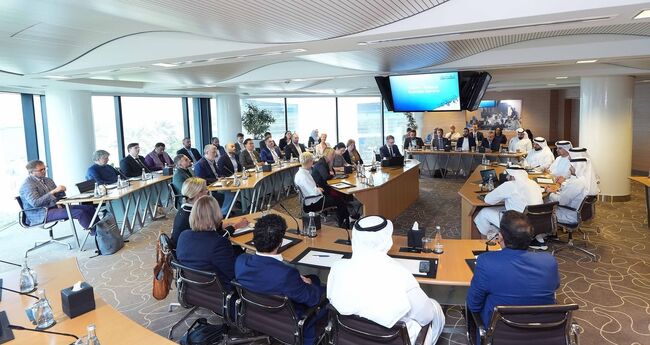 УАМ: Неправителствена организация от Дубай проведе първи по рода си бизнес семинар Дубай-Естония