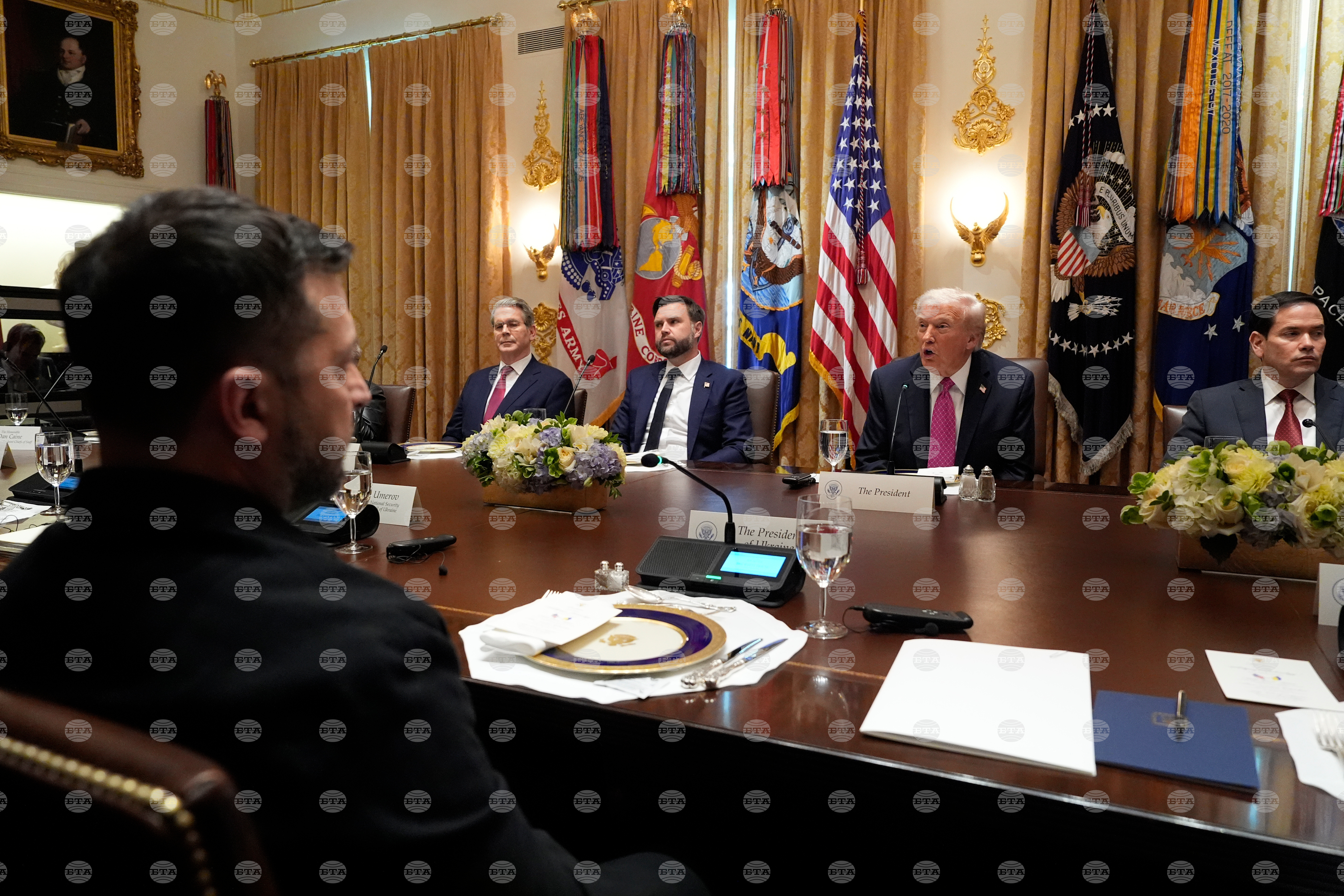 Украйна подкрепя по същество рамката за мир, заяви неин представител