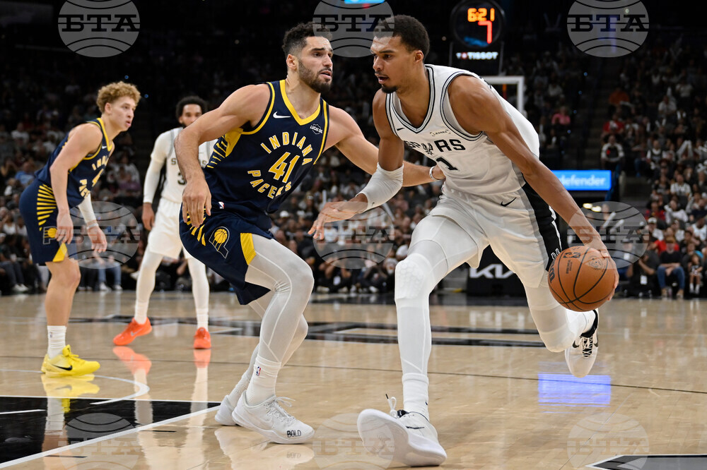 Pacers Spurs Basketball