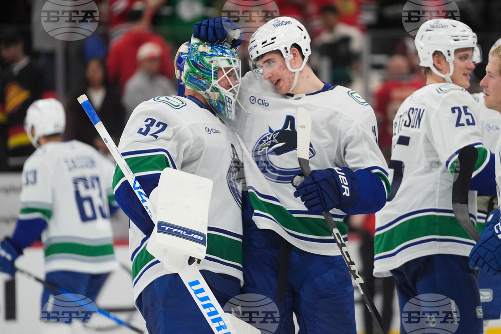 Canucks Blackhawks Hockey