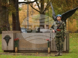 Ден на военния парашутист - отбелязване