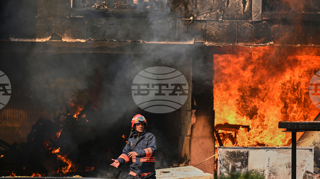 Най-малко 23 са жертвите на пожар в нощен клуб в Индия