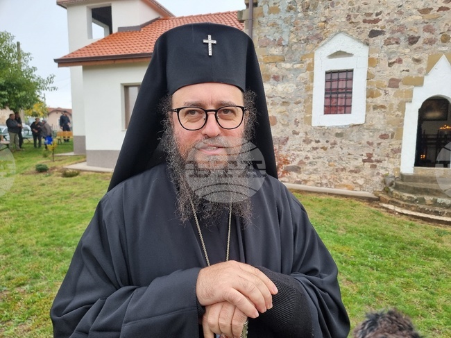 Недостигът на свещеници е основен проблем на Видинската епархия, заяви митрополит Пахомий