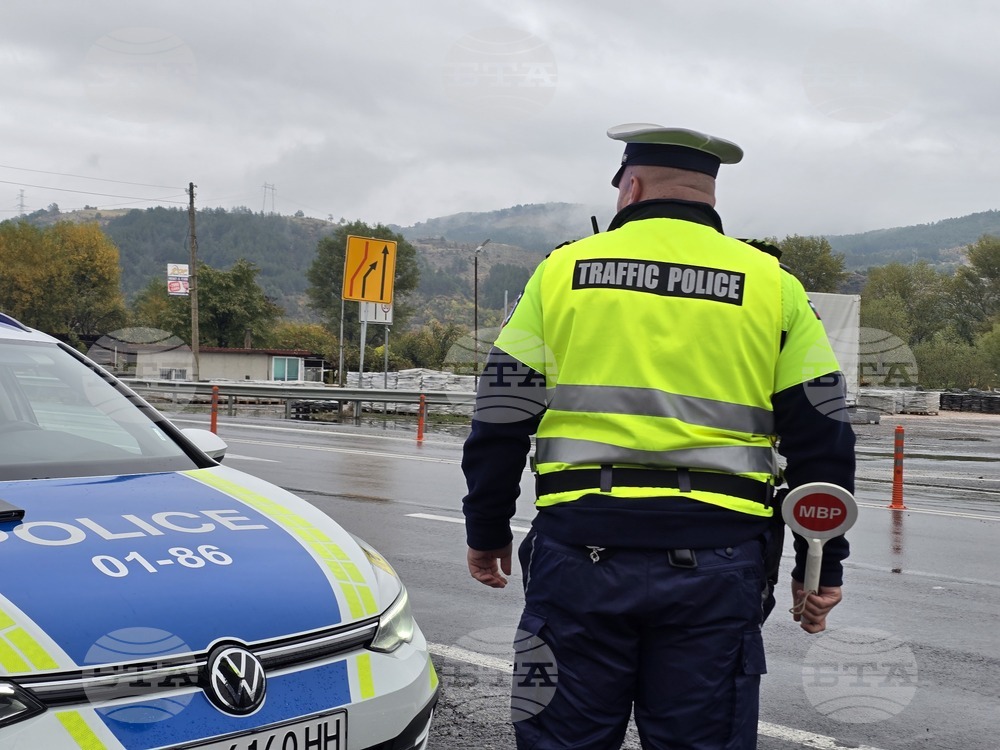 През изминалото денонощие са регистрирани 13 тежки катастрофи, при които един човек е загинал, а 16 са ранени