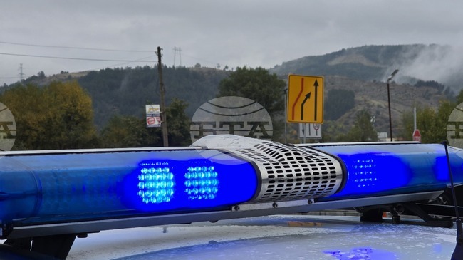 Дете на четири години е било блъснато от кола в Петрич, след преглед е освободено за домашно лечение