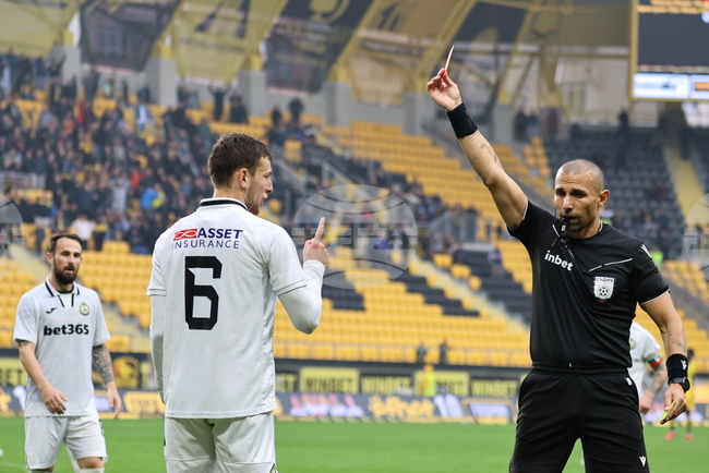 Славия потвърди за трансфера на Мартин Георгиев в АЕК Атина