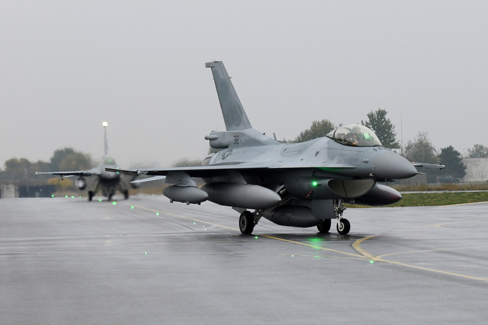 Two More F-16 Block 70 Jets Land in Bulgaria as Part of 2019 Deal