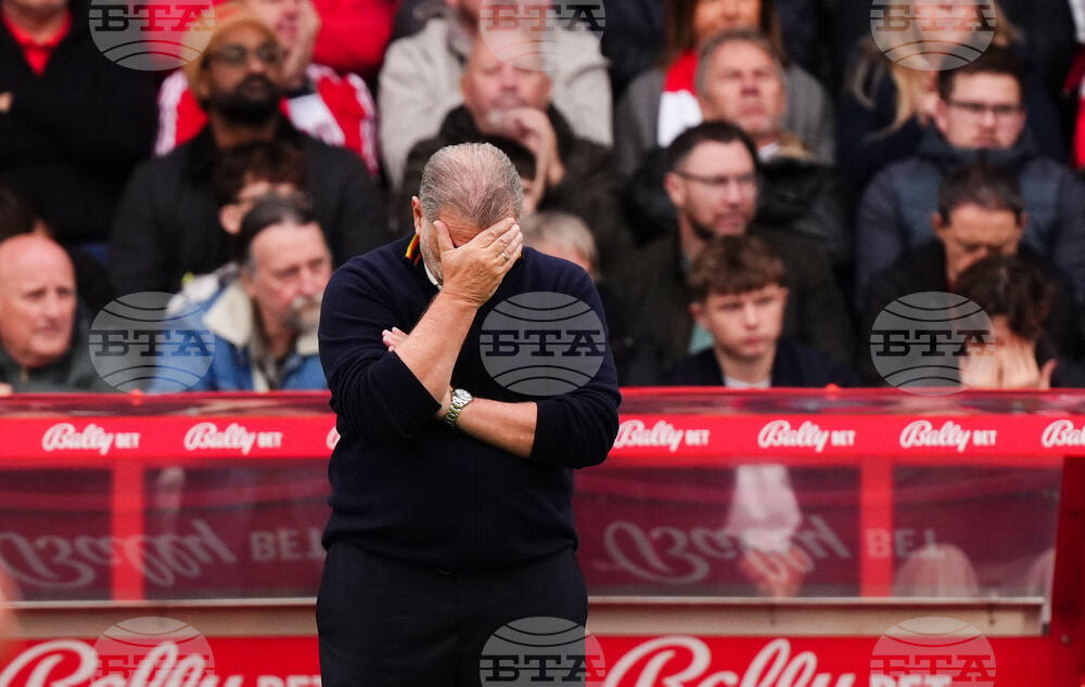 Ангелос Постекоглу: "Тотнъм не е топ клуб, лично се уверих в това"