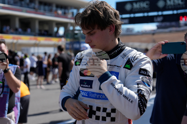 Оскар Пиастри не губи увереност, че може да спечели световната титла във Формула 1