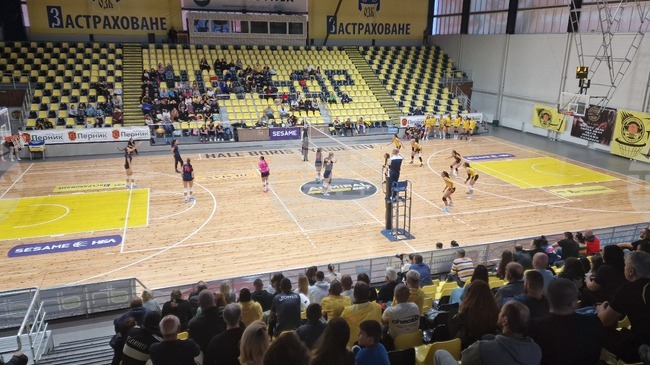 Отборът на ЦПВК победи ДСК Варна в женското волейболно първенство и е с пълен актив след третия кръг