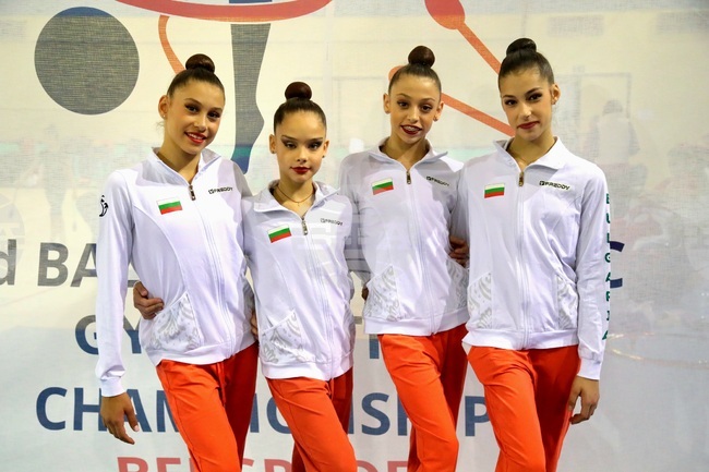 България спечели отборната титла при девойките на Балканското първенство по художествена гимнастика в Белград
