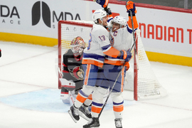 NHL Senators Islanders Hockey