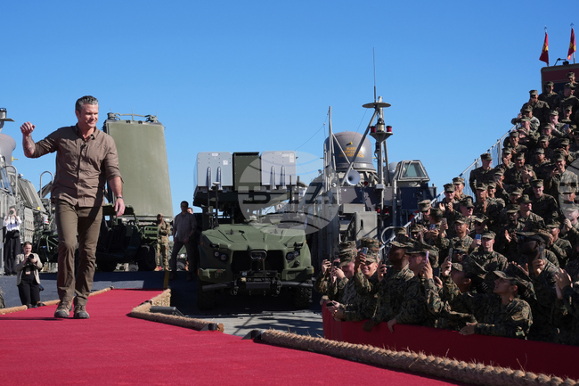 Вашингтон обяви нова атака срещу предполагаеми наркотрафиканти в Тихия океан