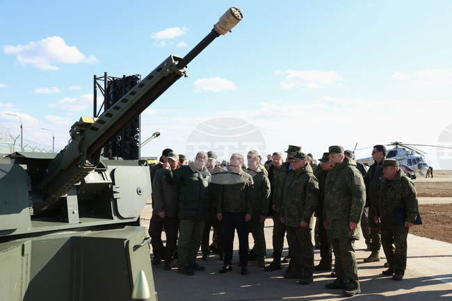 Украйна нанесе удари по инфраструктурата на руски военен полигон за изпитание на балистични ракети със среден обсег