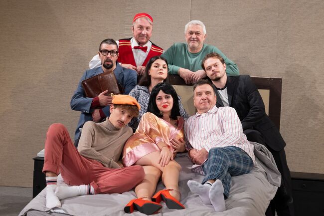 Комедията „Обслужване по стаите“ поставят премиерно в Драматичния театър в Търговище