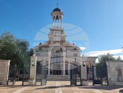 Ямбол - храм "Успение на Пресвета Богородица" - неделна литургия