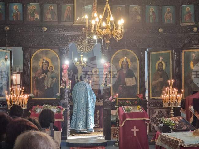 Литургия за здраве беше отслужена в храма „Св. Йоан Рилски“ в старозагорското село Ракитница