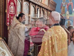 Шумен - църква "Свети Три Светители“ - неделна служба