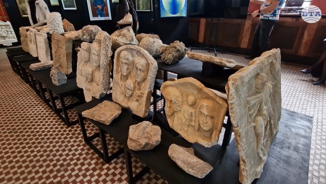 Изложбата „Антична колекция на Боян Радев“ бе представена в Перник